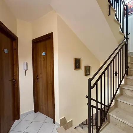 בית הארחה Mare House 3*