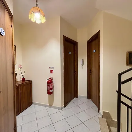 בית הארחה Mare House Aspra