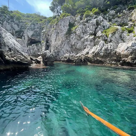 Mare House Penzion Aspra