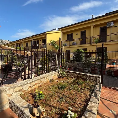 Mare House Aspra