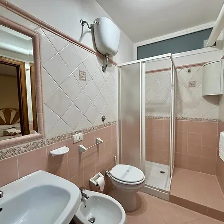 Aspra Mare House Guest house *