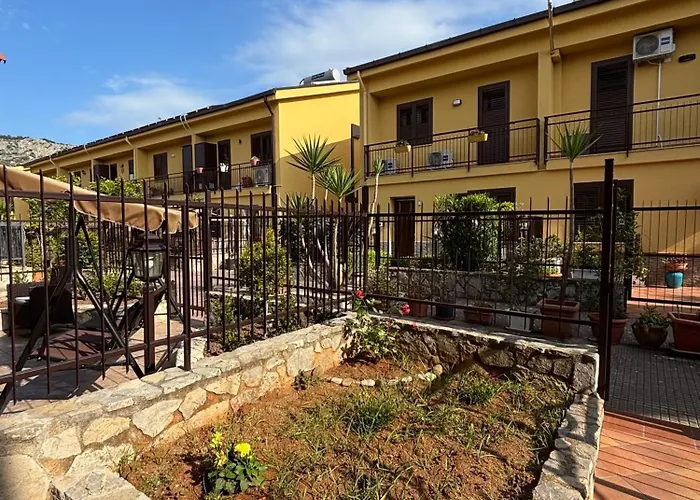Mare House Aspra